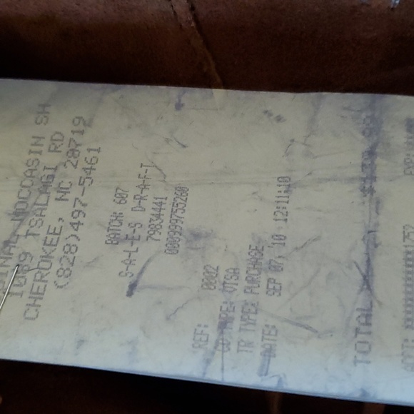 Minnetonka low moccasins with hard bottem - Picture 6 of 7